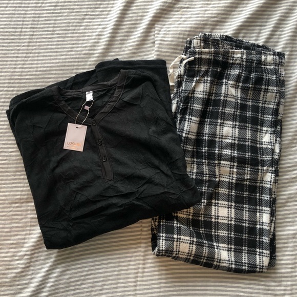 Sleepwear Set - Picture 1 of 1